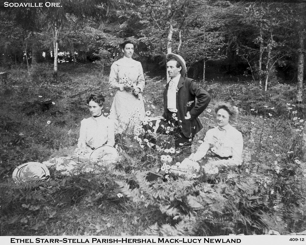 image-836132-People_of_Sodaville_Old_Pic-6512b.w640.jpg